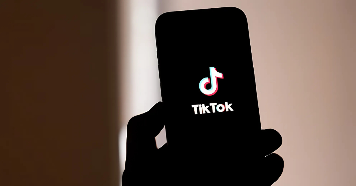 Senators urge Biden to extend ByteDance’s deadline to sell TikTok. 

Image Source: ABC News 